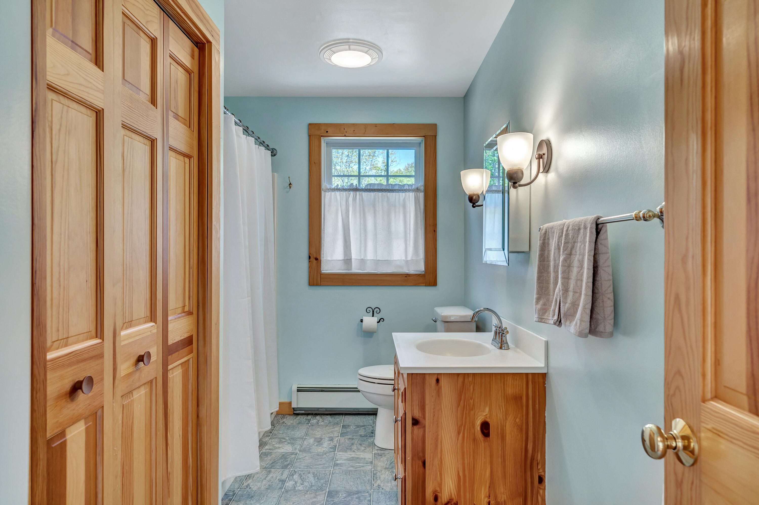 27 Laurel Shore Drive Harpswell ME 04079