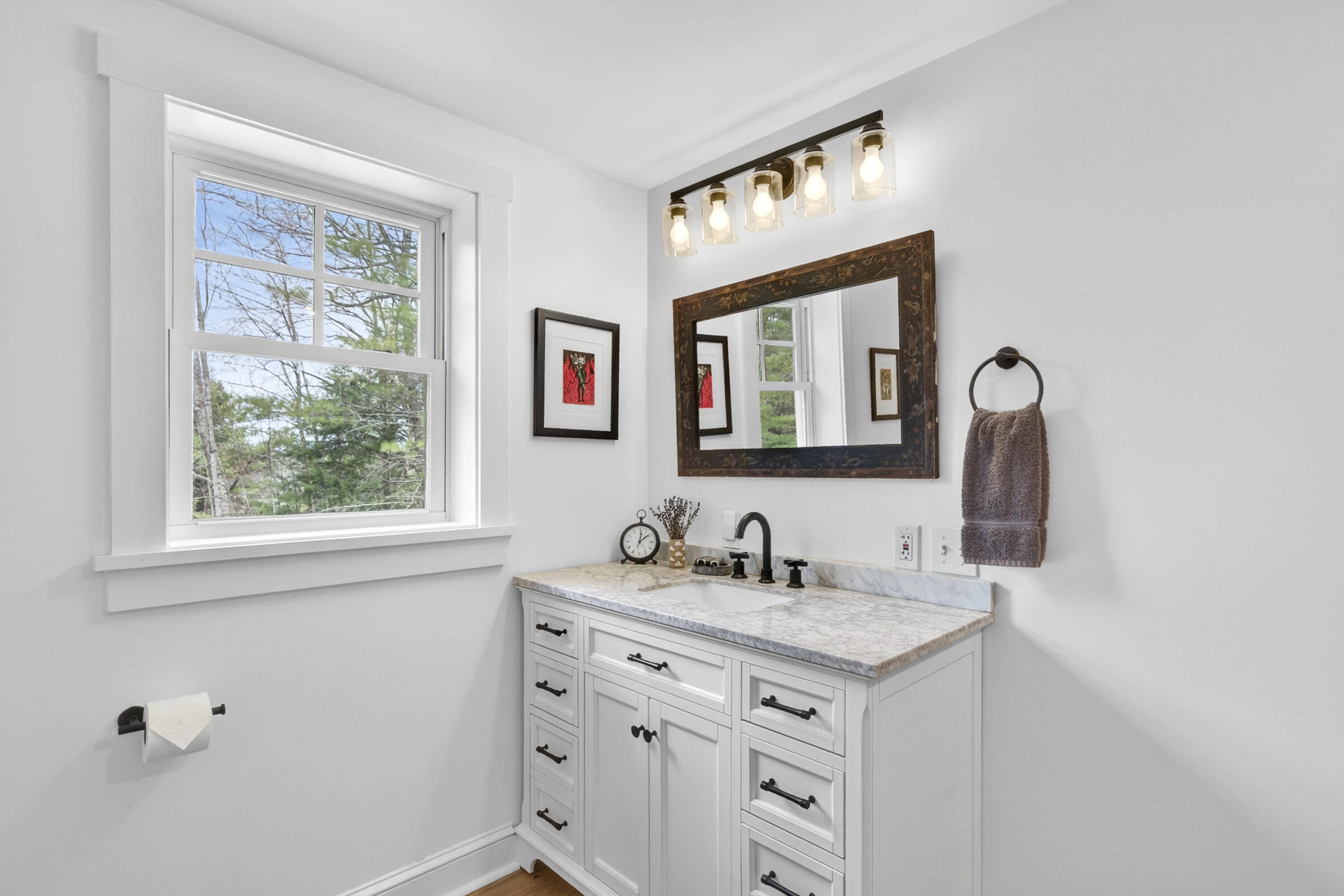 38 Thurlow Road Lincolnville ME 04849