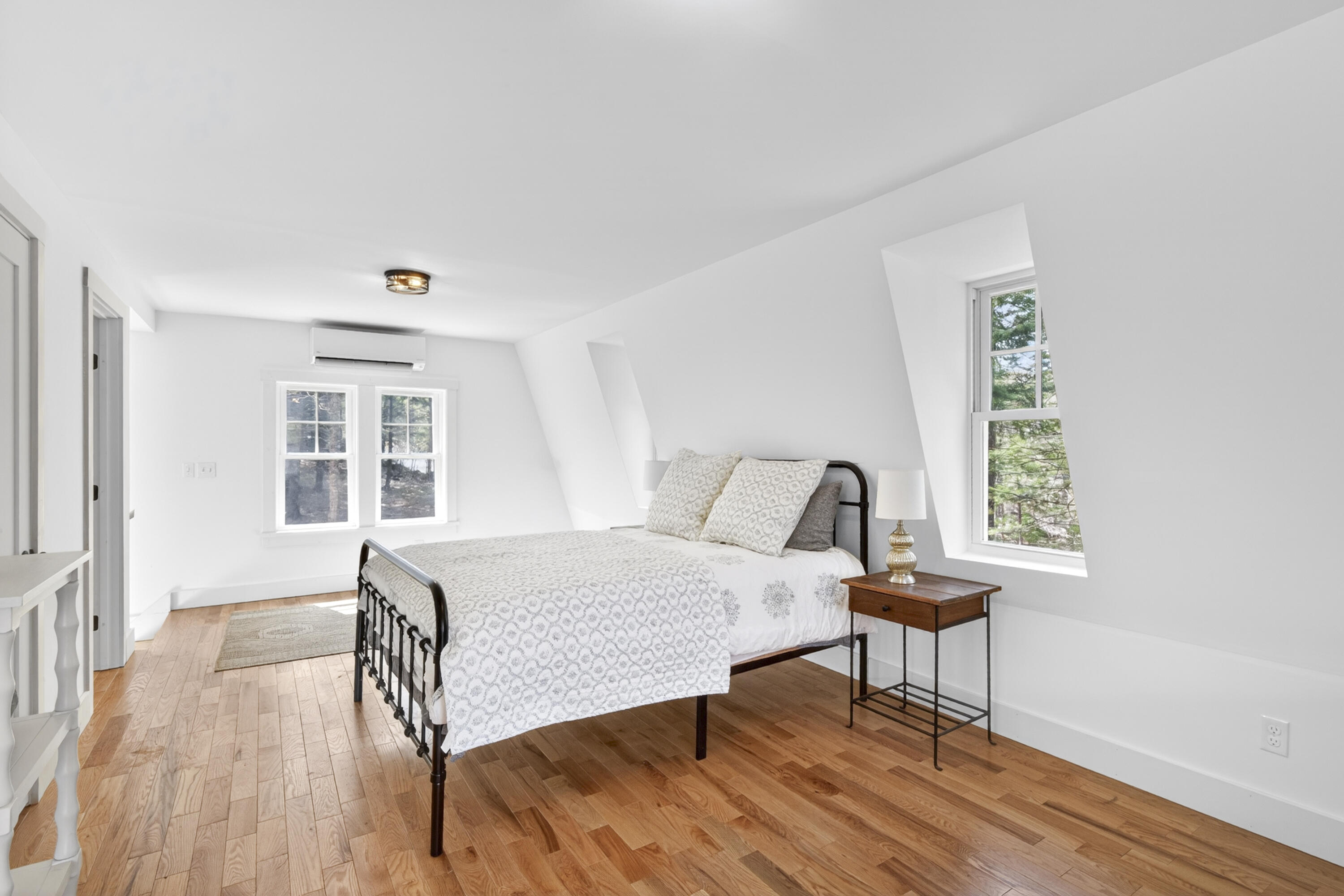 38 Thurlow Road Lincolnville ME 04849