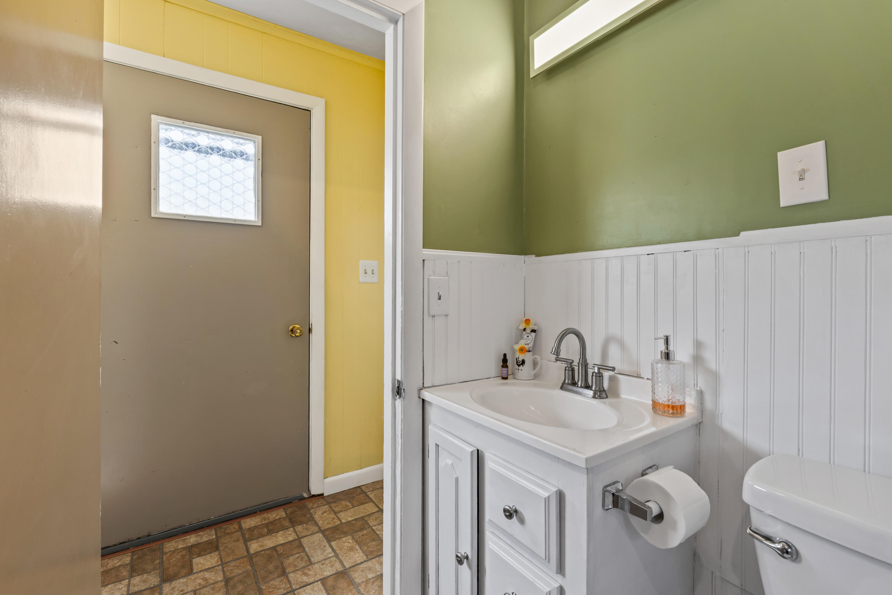 170 Blanchard Road Auburn ME 04210