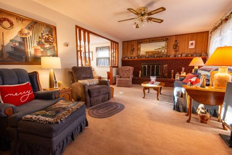 102 Connecticut Avenue Millinocket ME 04462