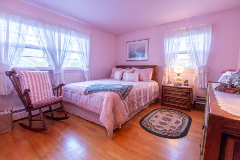 102 Connecticut Avenue Millinocket ME 04462