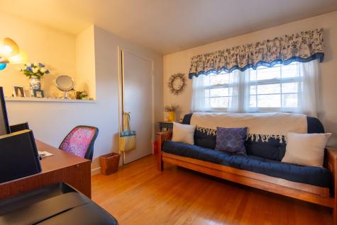 102 Connecticut Avenue Millinocket ME 04462