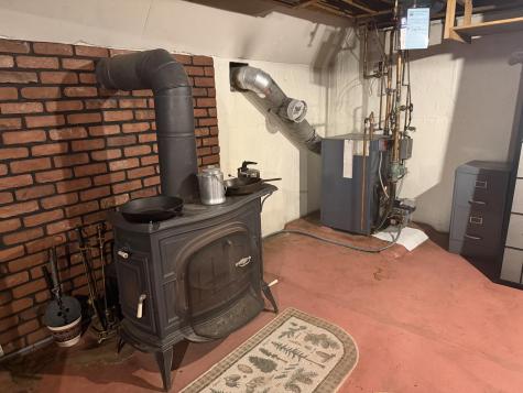 102 Connecticut Avenue Millinocket ME 04462