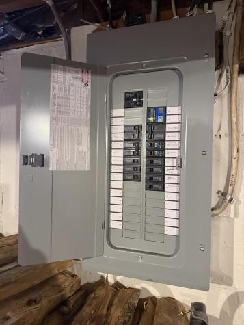 102 Connecticut Avenue Millinocket ME 04462