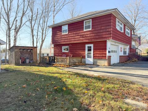 102 Connecticut Avenue Millinocket ME 04462