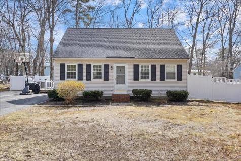 122 Brown Street Kennebunk ME 04043