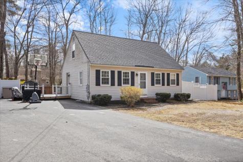 122 Brown Street Kennebunk ME 04043