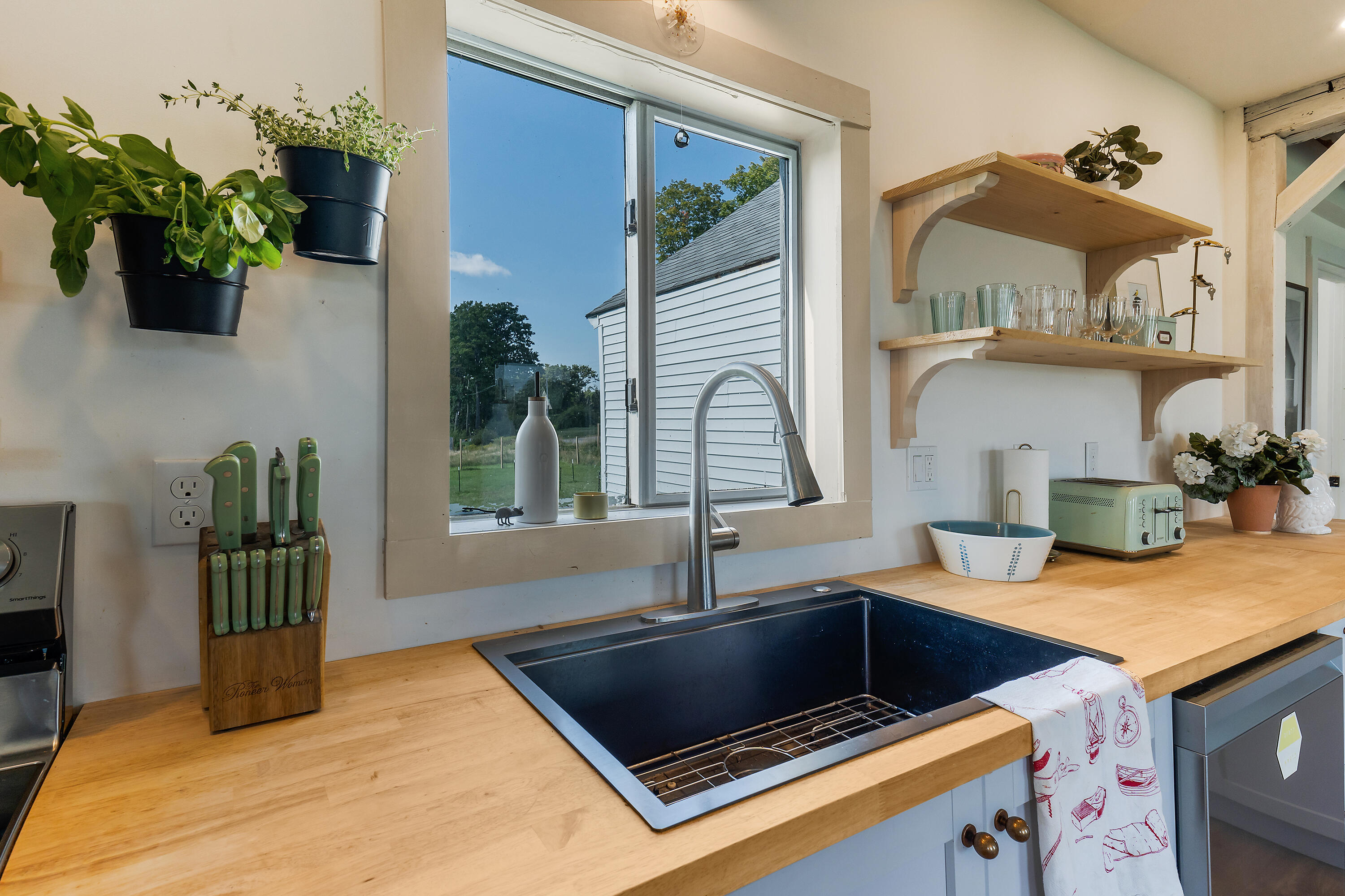 170 New England Road Searsmont ME 04973