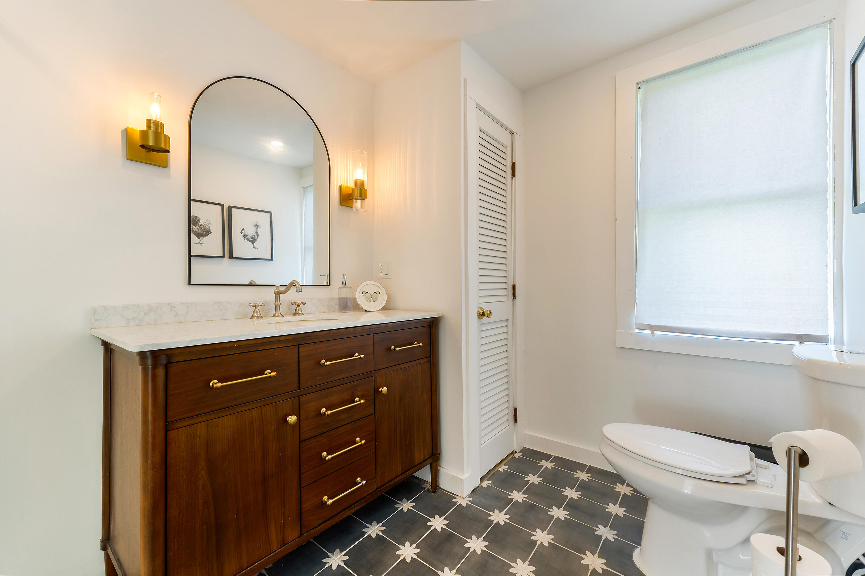 170 New England Road Searsmont ME 04973