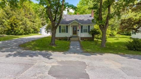 42 Loring Avenue Auburn ME 04210