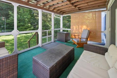 42 Loring Avenue Auburn ME 04210