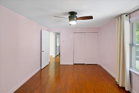 42 Loring Avenue Auburn ME 04210