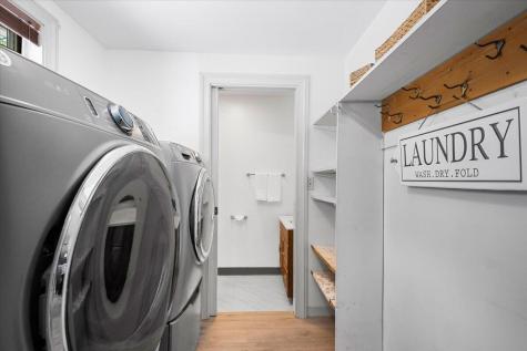 42 Loring Avenue Auburn ME 04210