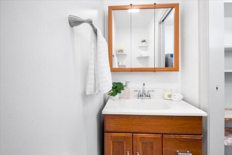 42 Loring Avenue Auburn ME 04210