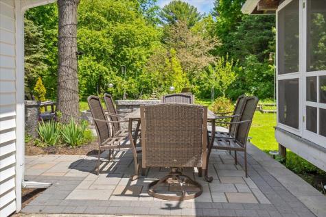42 Loring Avenue Auburn ME 04210