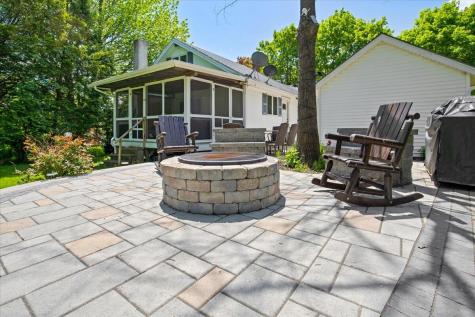 42 Loring Avenue Auburn ME 04210