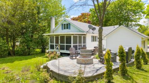 42 Loring Avenue Auburn ME 04210