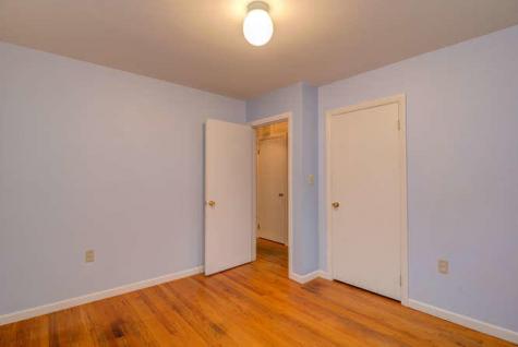 16 Birchwood Avenue Yarmouth ME 04096