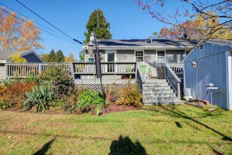 16 Birchwood Avenue Yarmouth ME 04096