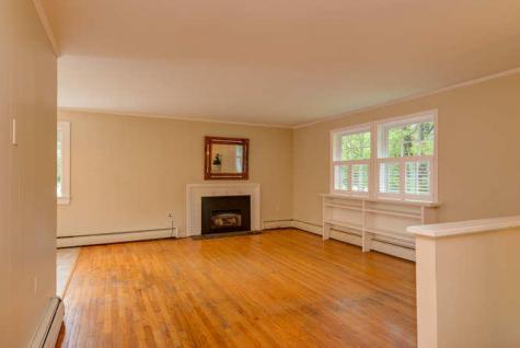 16 Birchwood Avenue Yarmouth ME 04096