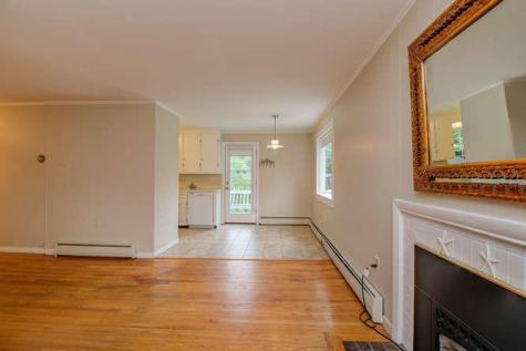 16 Birchwood Avenue Yarmouth ME 04096