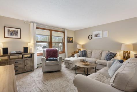 33 Sedgewood Drive Kennebunk ME 04043