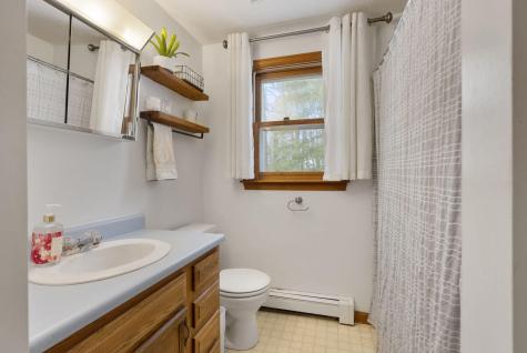 33 Sedgewood Drive Kennebunk ME 04043