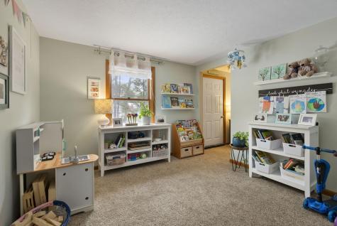 33 Sedgewood Drive Kennebunk ME 04043