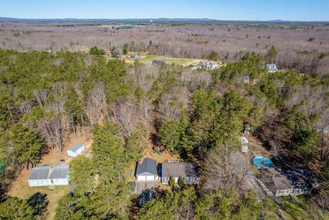 33 Sedgewood Drive Kennebunk ME 04043