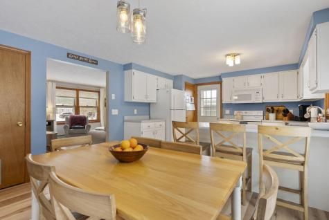 33 Sedgewood Drive Kennebunk ME 04043