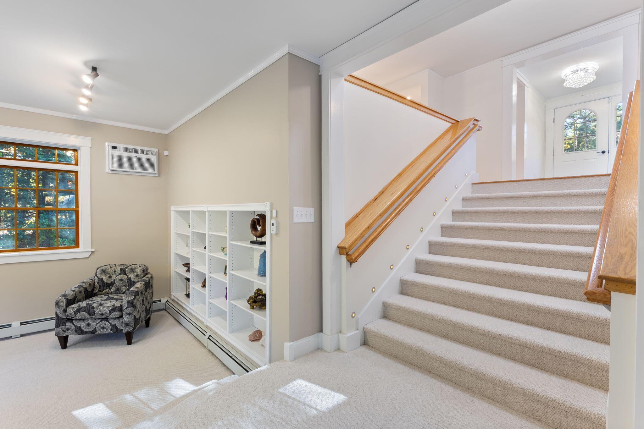 31 Old Blue Point Road Scarborough ME 04074