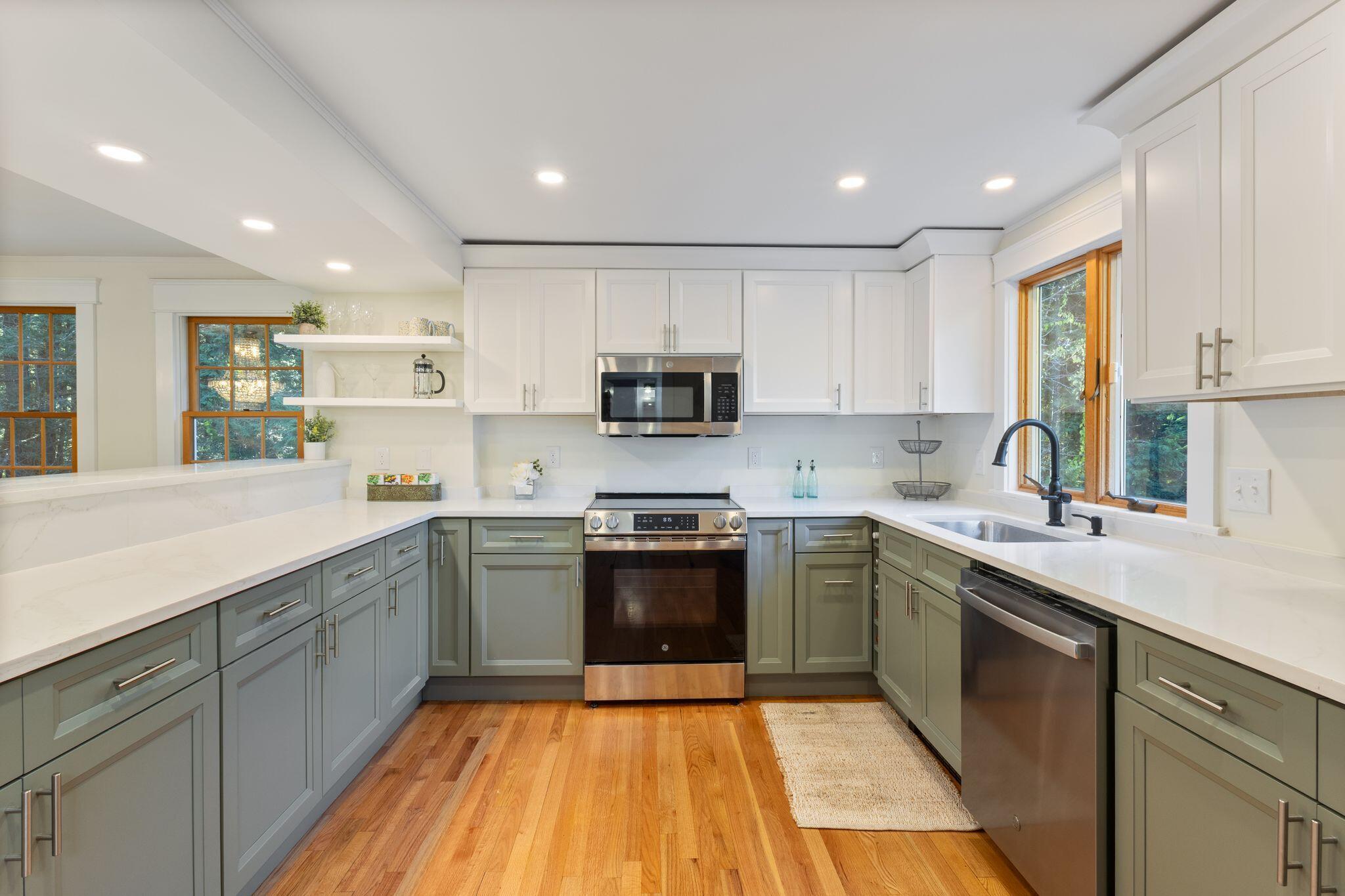 31 Old Blue Point Road Scarborough ME 04074