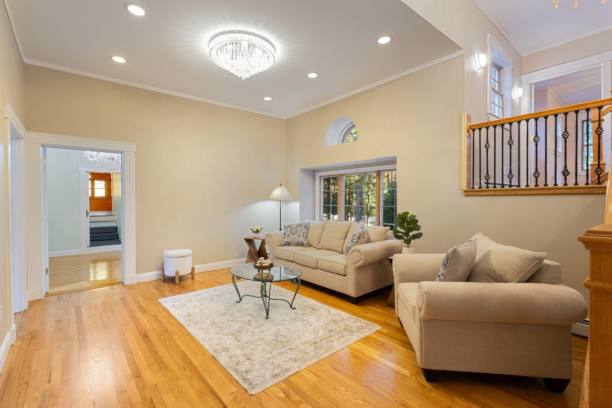 31 Old Blue Point Road Scarborough ME 04074