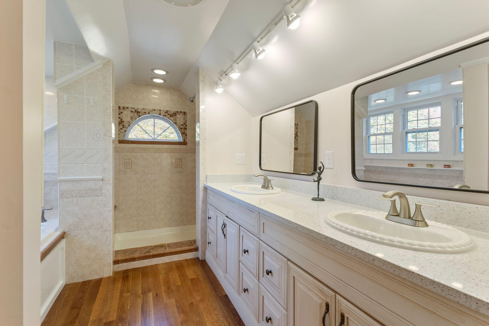 31 Old Blue Point Road Scarborough ME 04074