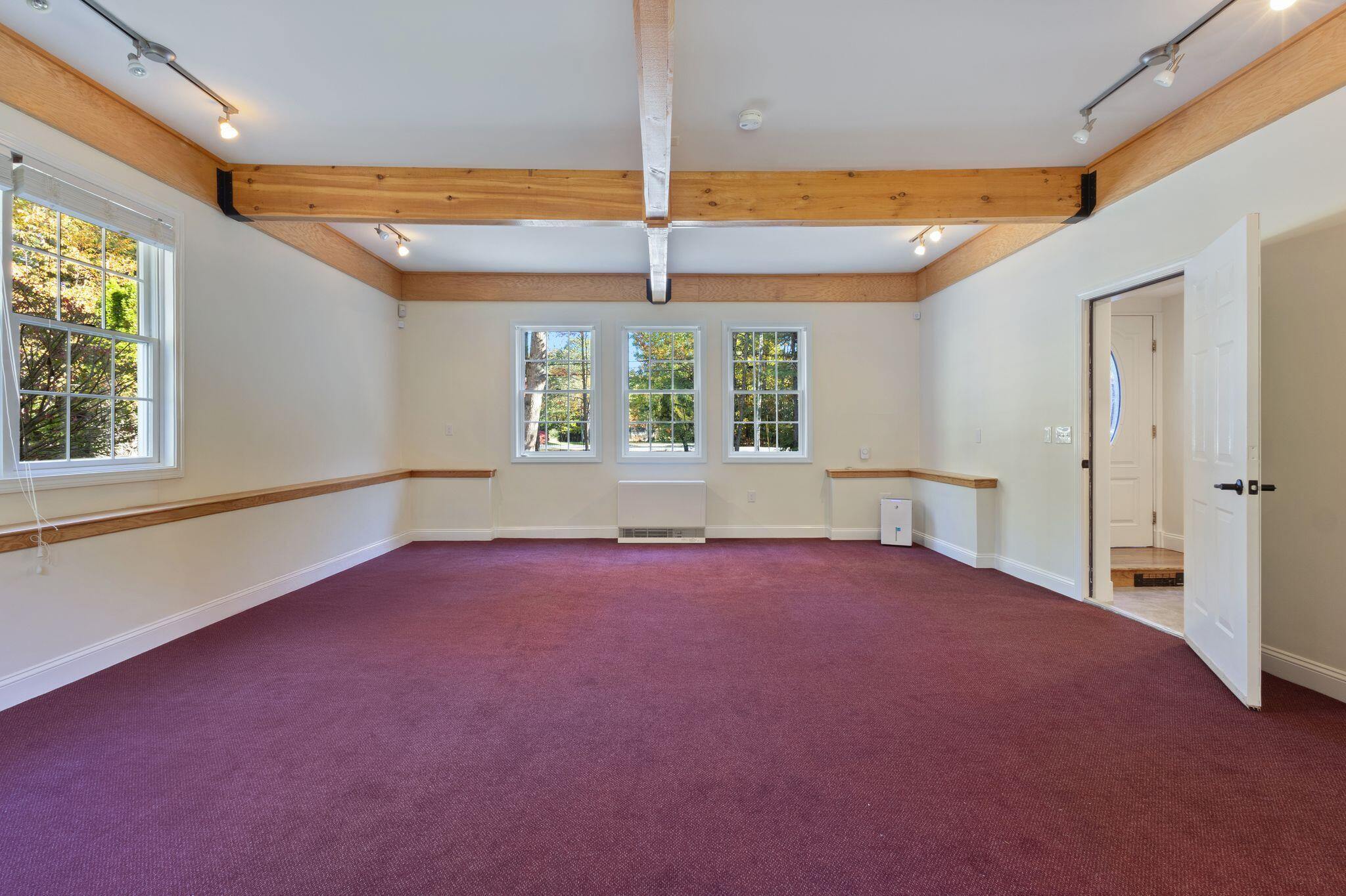 31 Old Blue Point Road Scarborough ME 04074