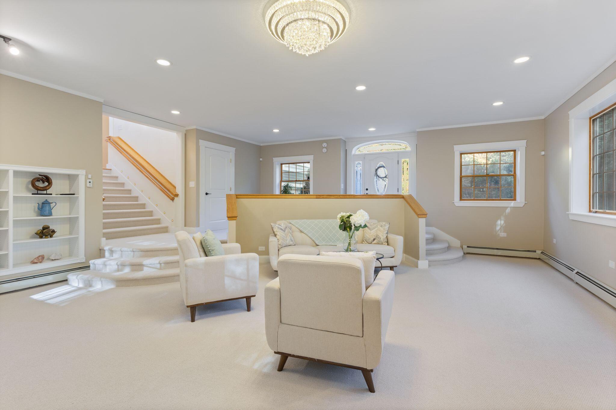 31 Old Blue Point Road Scarborough ME 04074