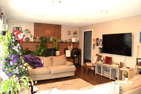 9 Osborne Road Gorham ME 04038