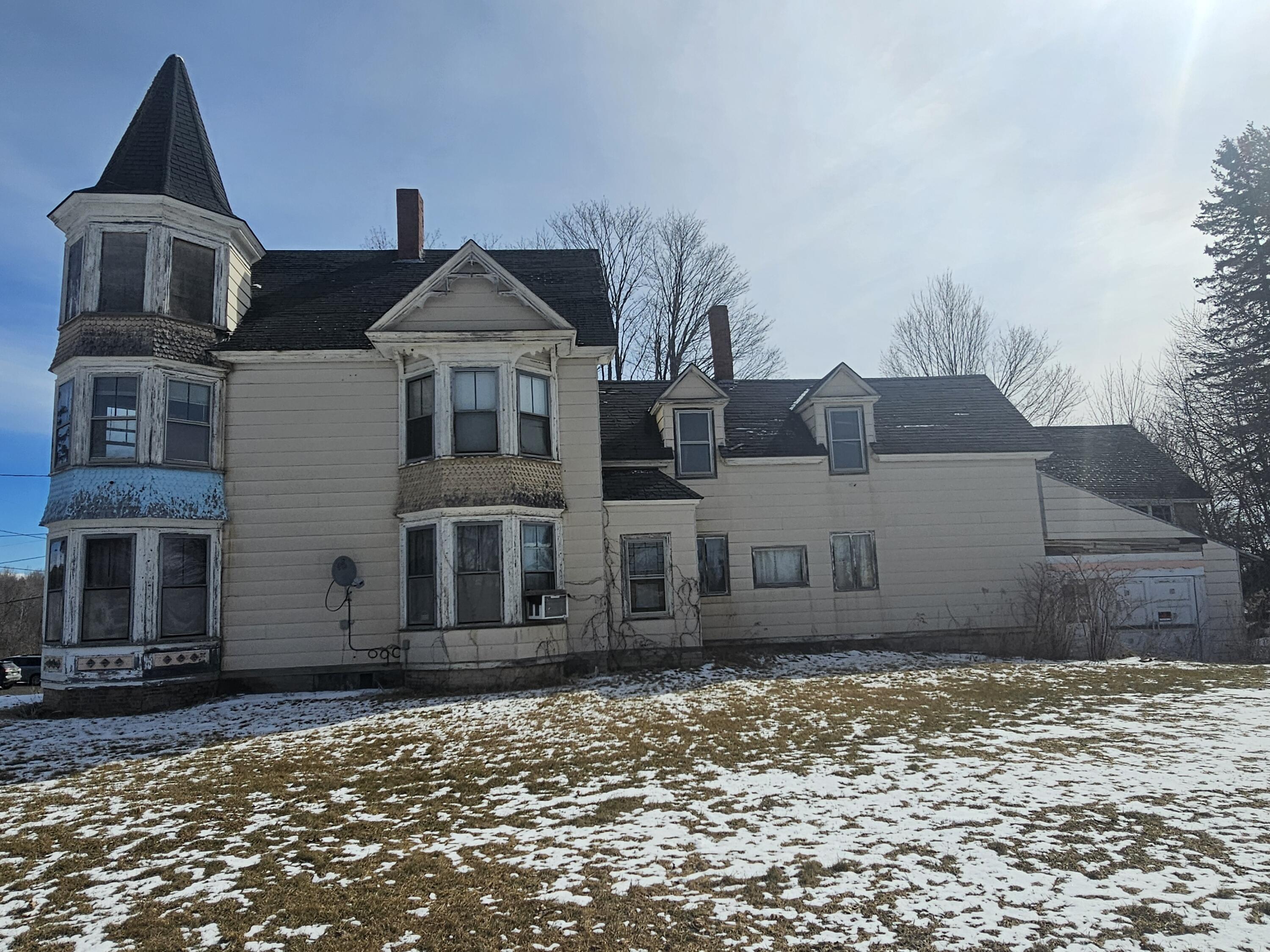 13 Founders Street Patten ME 04765