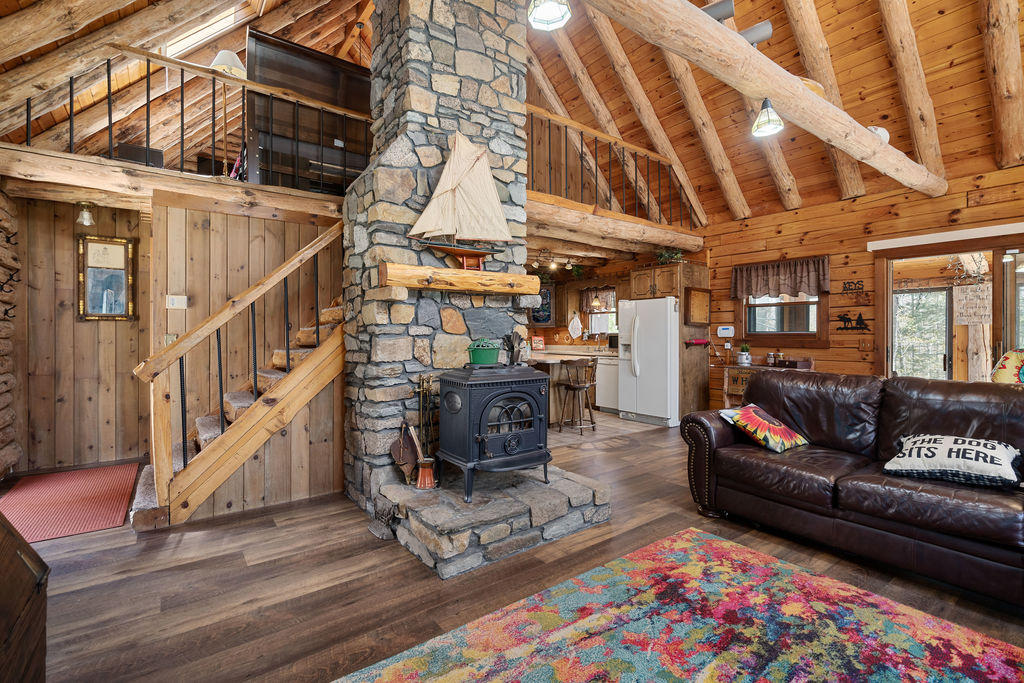 22 Birchwood Lane Poland ME 04274