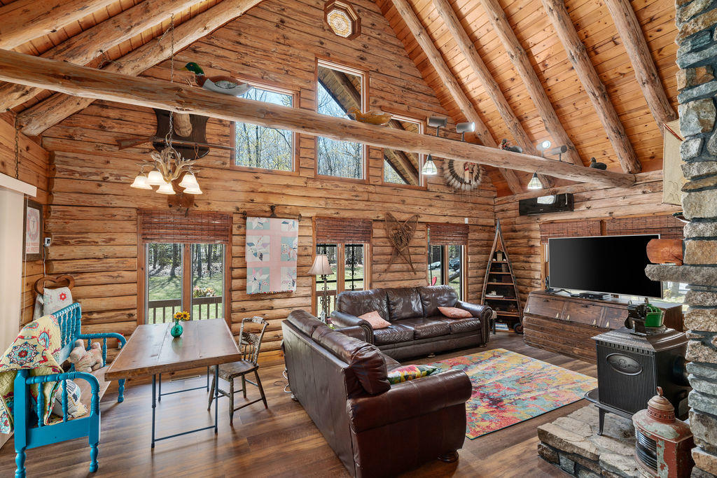 22 Birchwood Lane Poland ME 04274