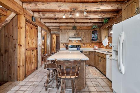 22 Birchwood Lane Poland ME 04274