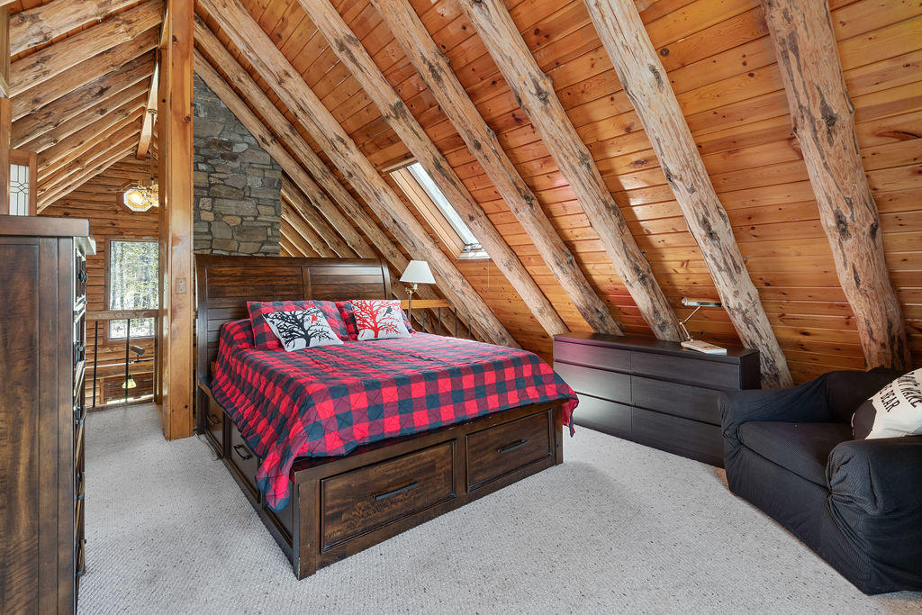 22 Birchwood Lane Poland ME 04274