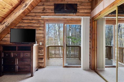 22 Birchwood Lane Poland ME 04274