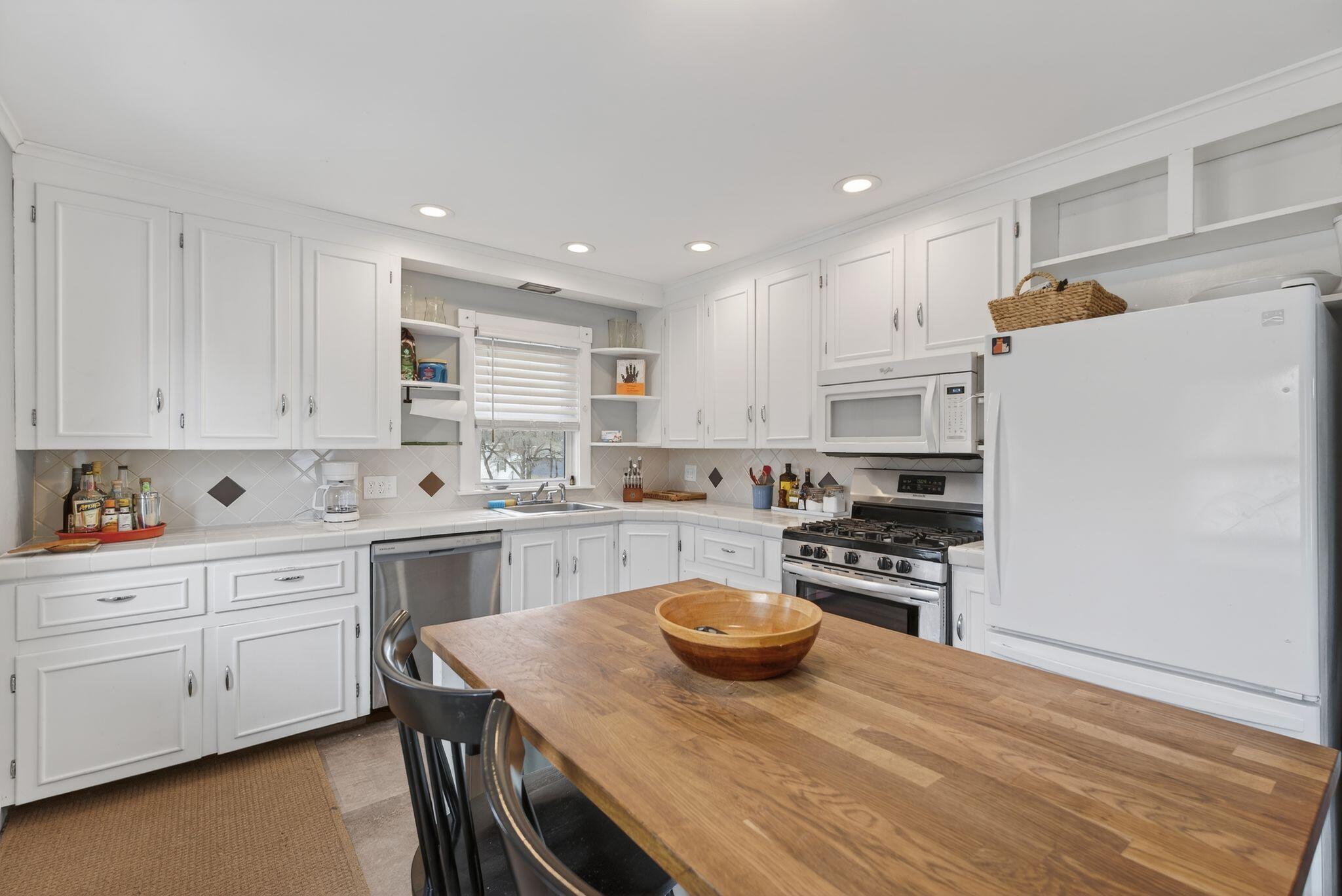 64 Newland Avenue Augusta ME 04330