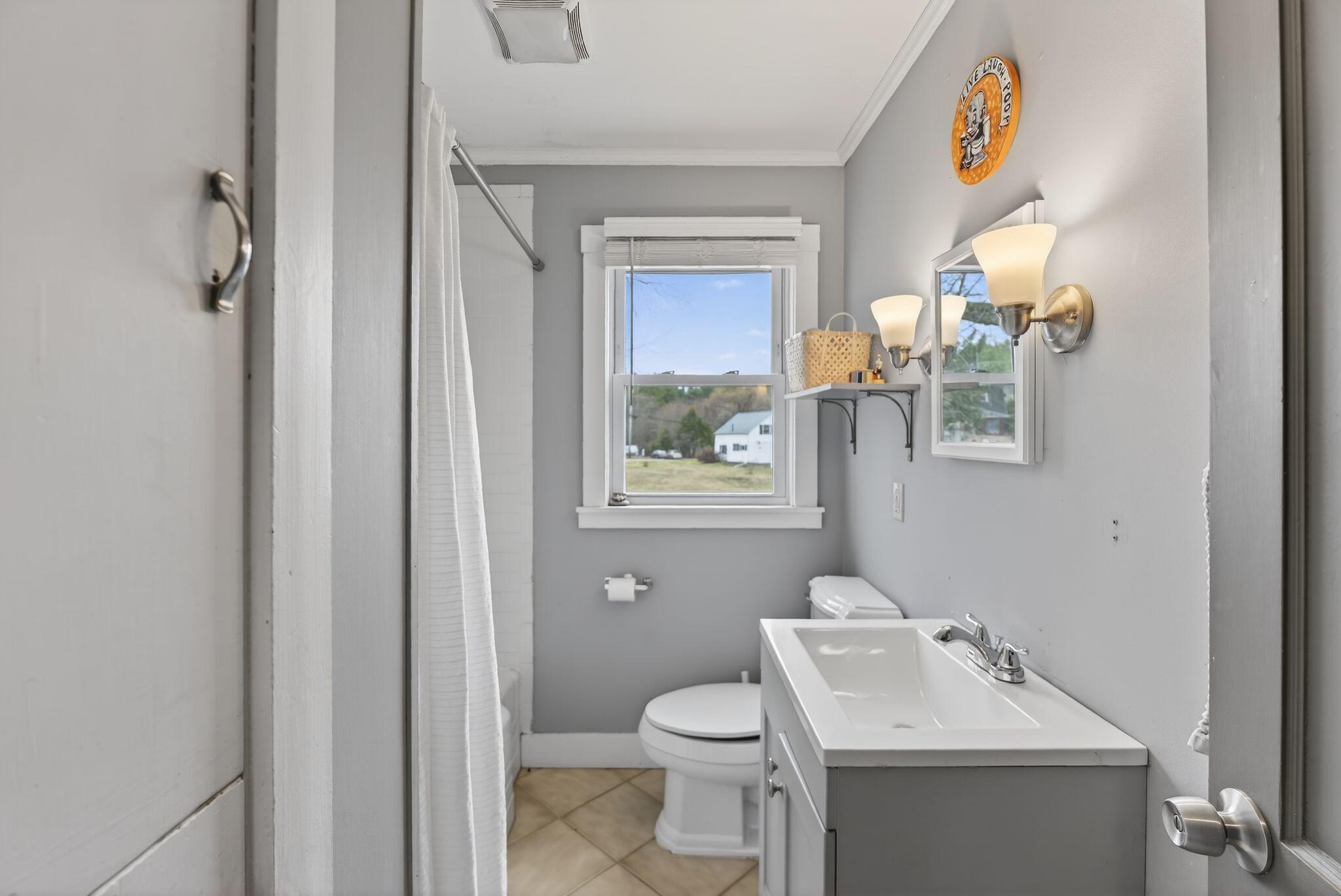 64 Newland Avenue Augusta ME 04330