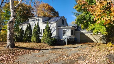 21 Colony Place Millinocket ME 04462