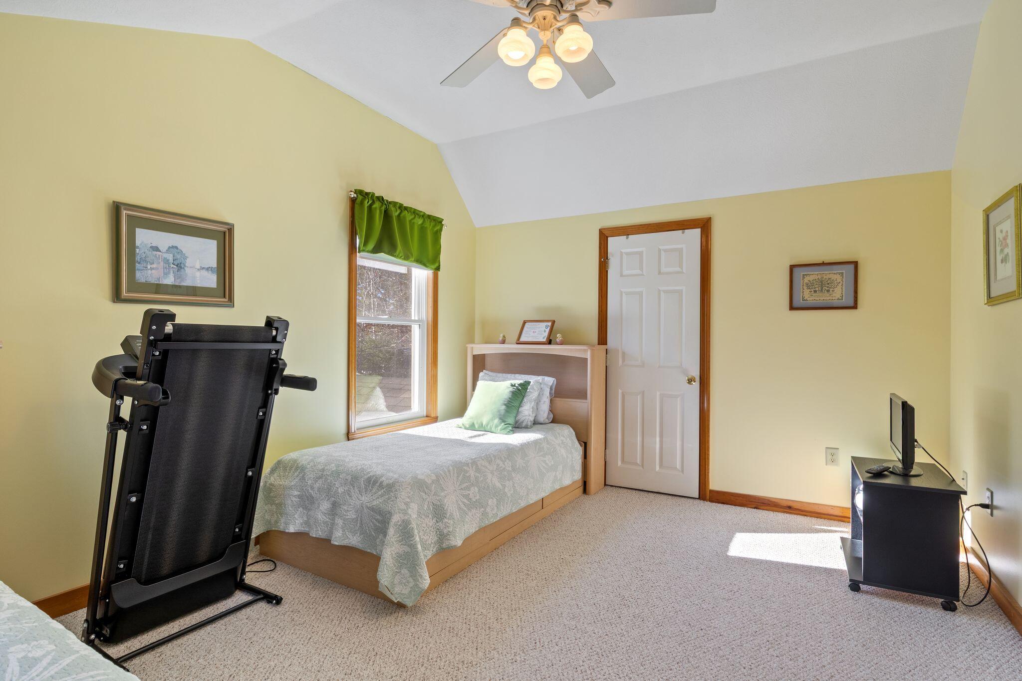 16 Passaic Road York ME 03902