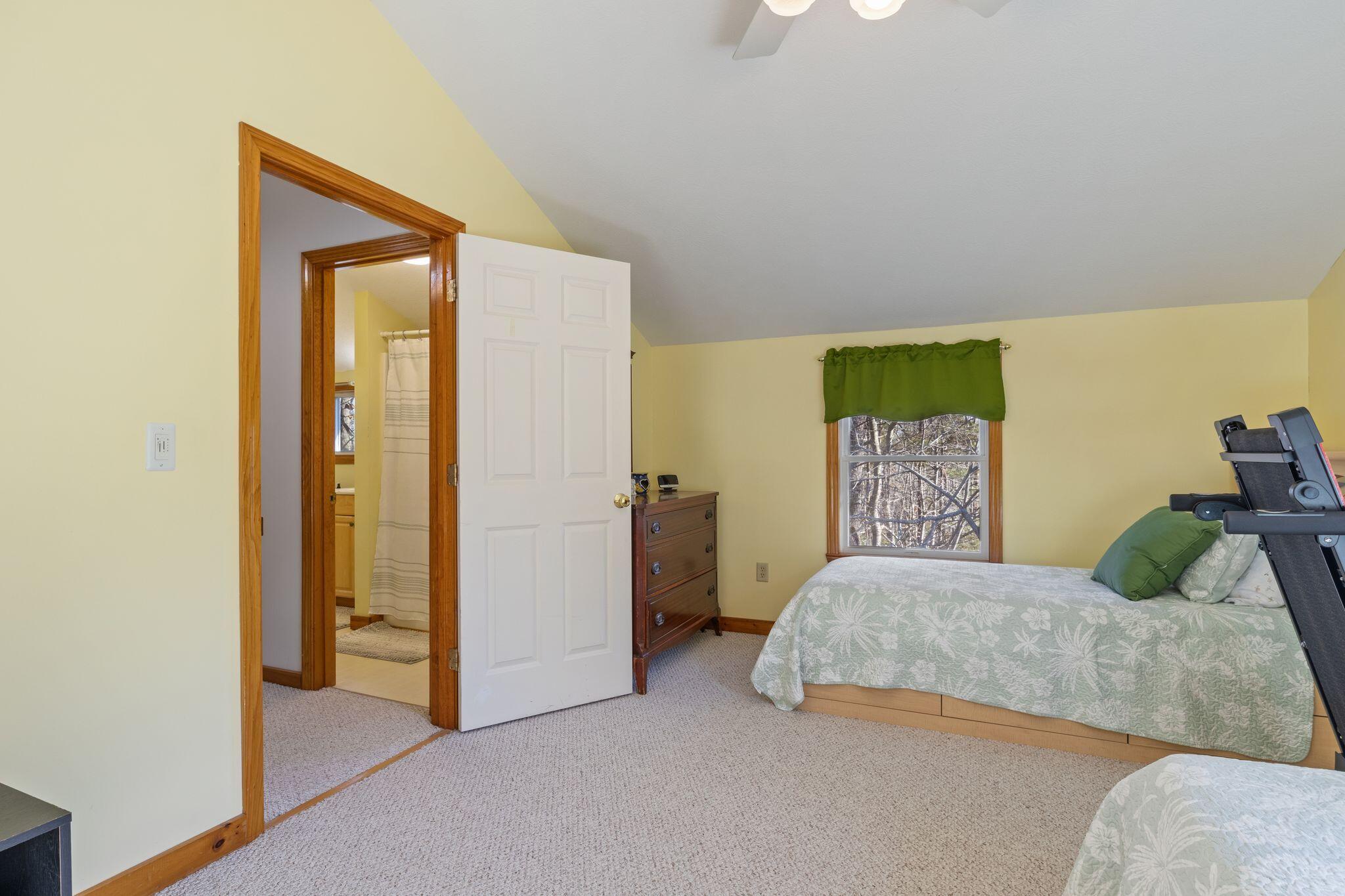 16 Passaic Road York ME 03902