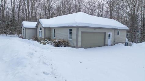 63 Maple Ridge Drive Winthrop ME 04364